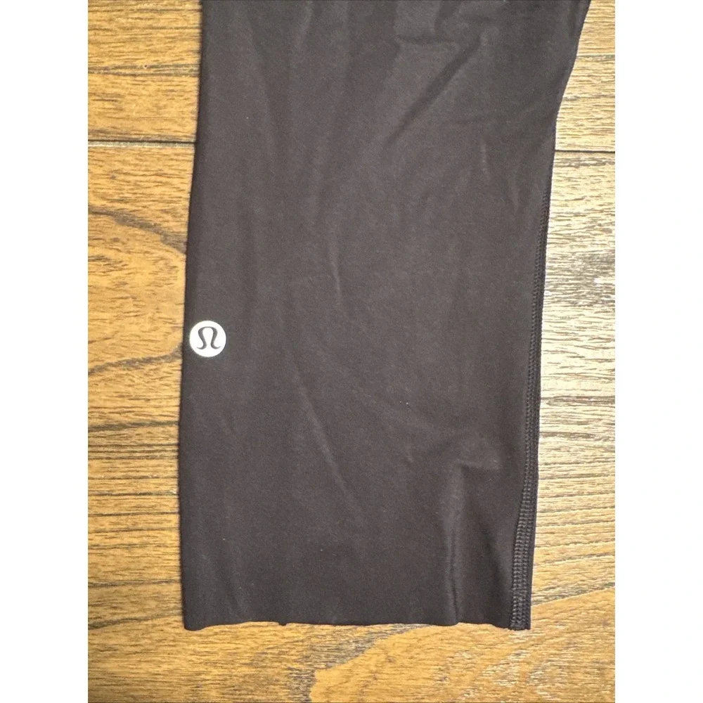 Lululemon Women's Capri Leggings Black Size 8